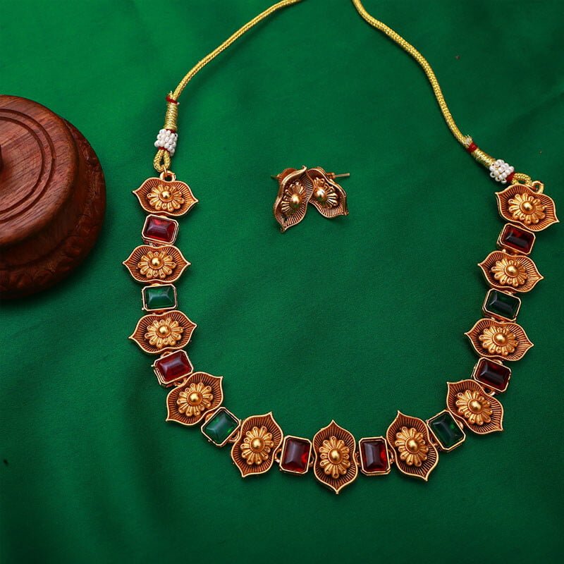 Floral Matte Neckpiece