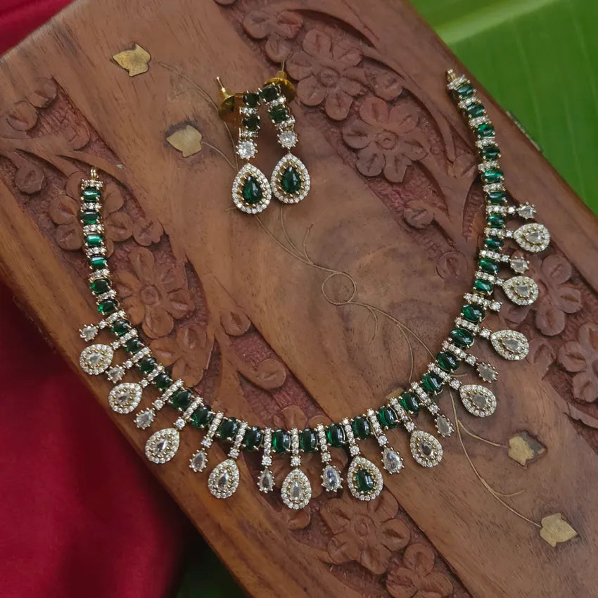 Jahnavi AD Necklace - Green