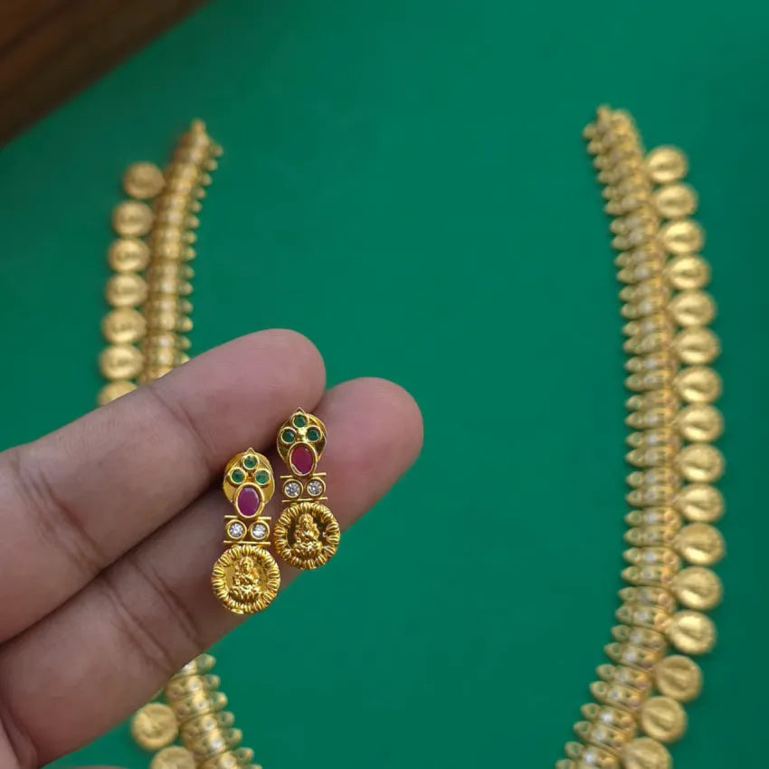 Elakkiya Lakshmi Coin Haram