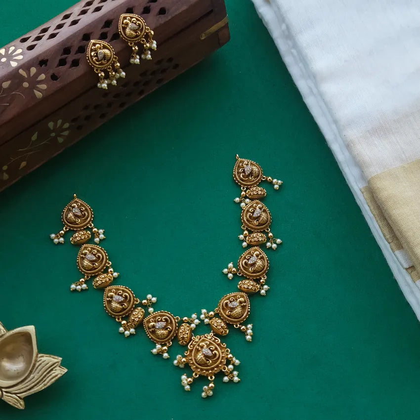 Mayuria Antique Neckpiece