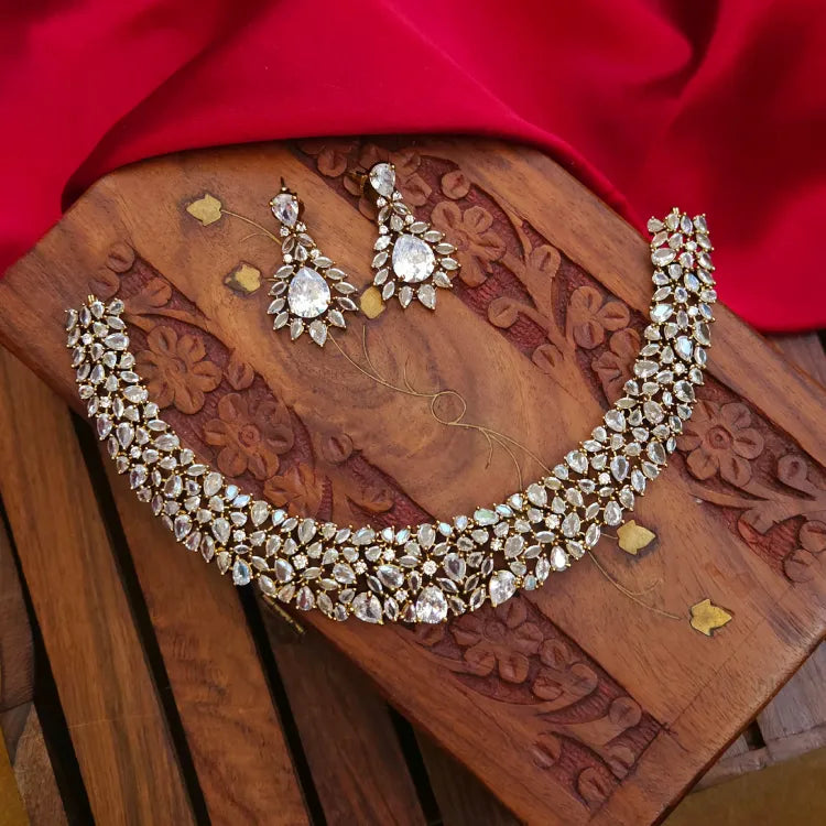 Mitra Victorian AD Stone Necklace