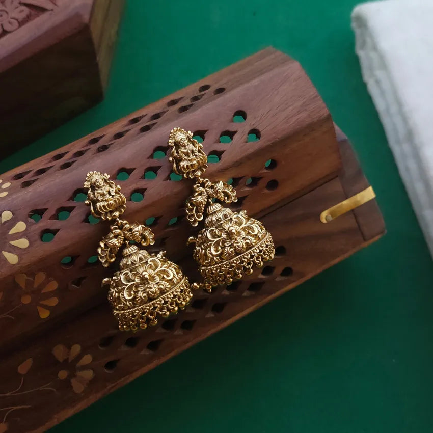 Nagasi Bridal Jhumka