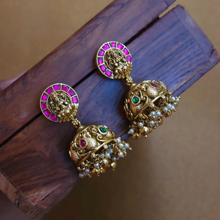 Jaadu Antique Jhumka