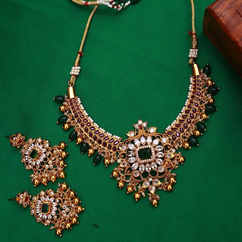 Padmavath Neckpiece