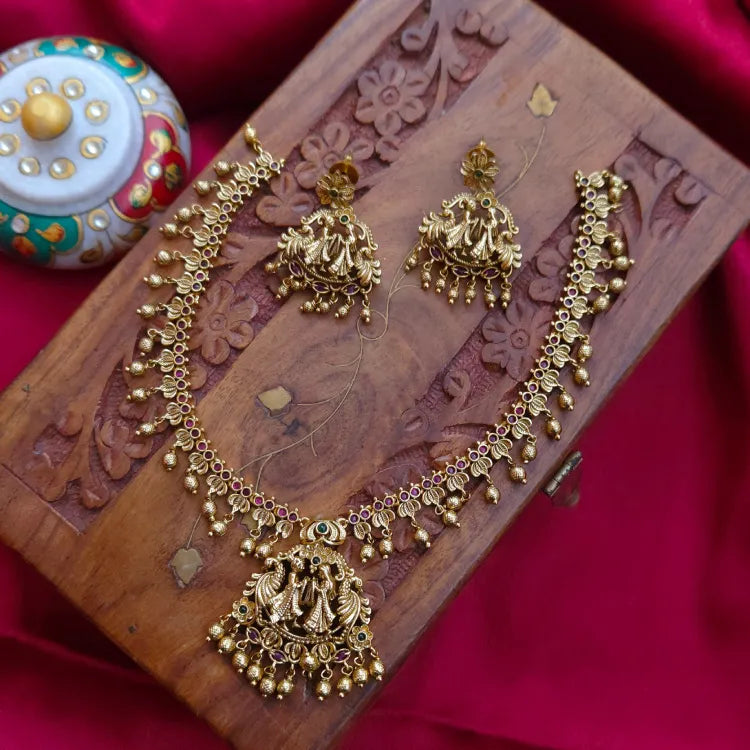 Rai Antique Necklace