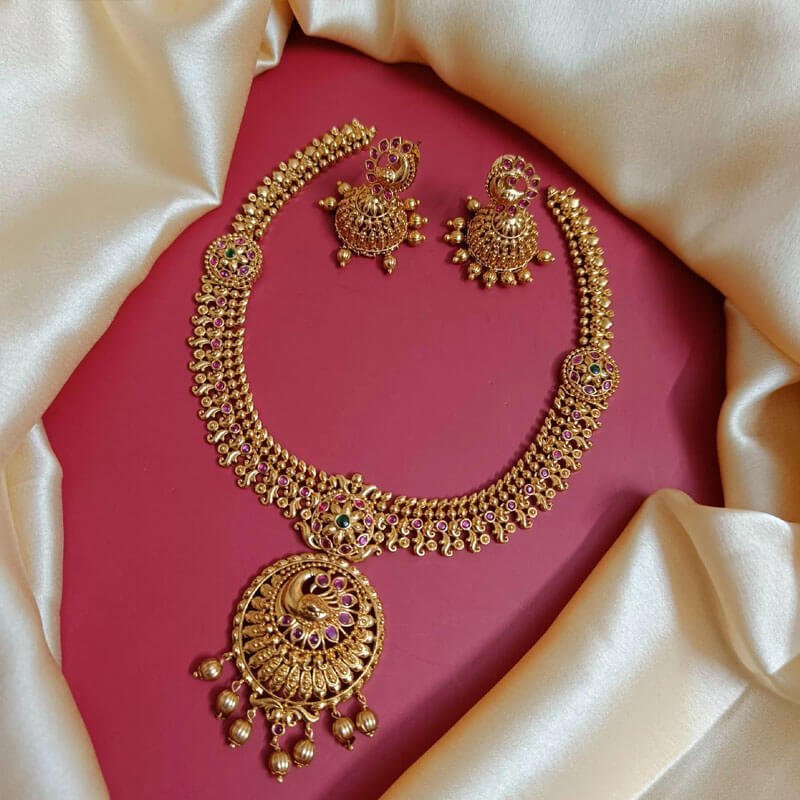 Reeta Neckpiece