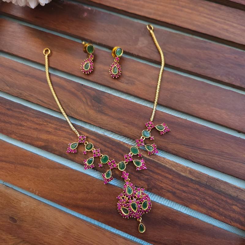 Revita Neckpiece
