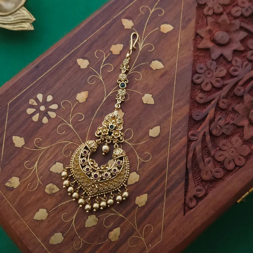 Floral Antique Tikka