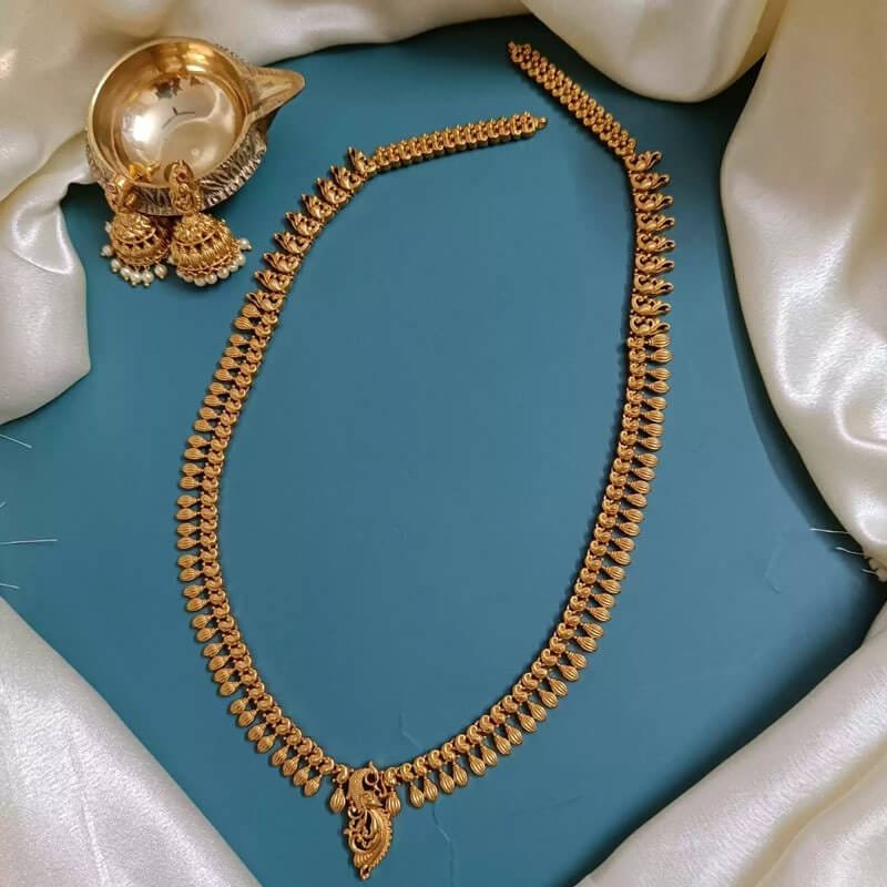 Varadha Peacock Haram