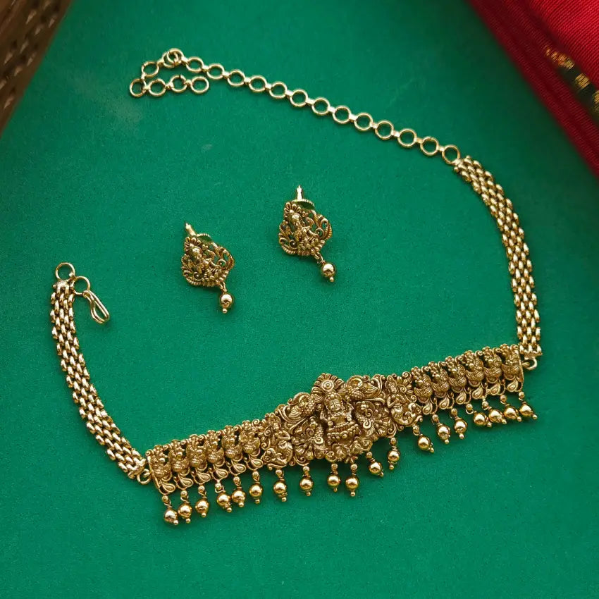 kulazhi Temple Designer Antique Choker
