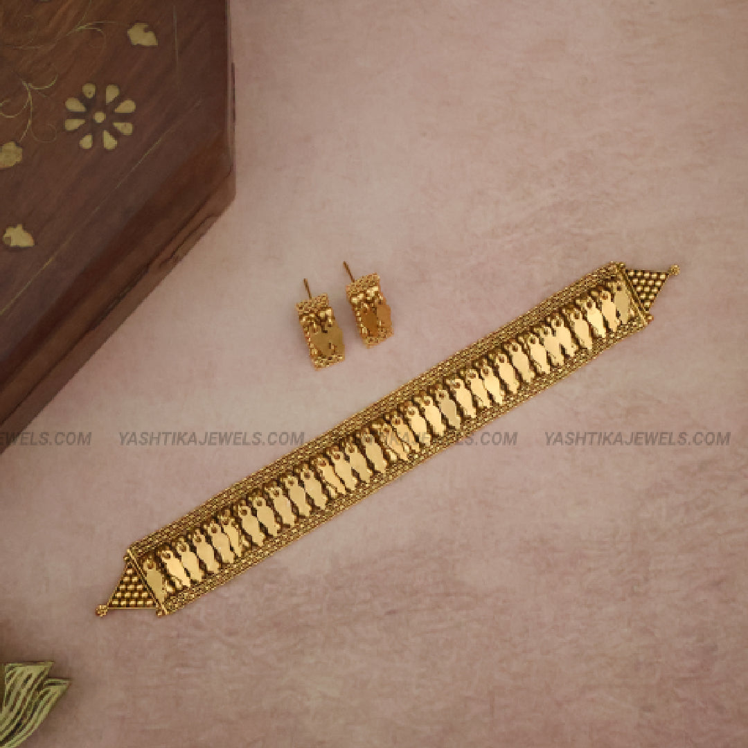 Antique Elakkathali Choker- Gold Replica