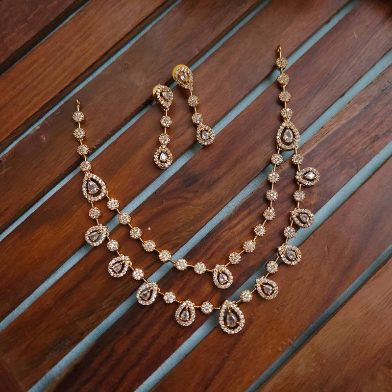 Stella Dual Layer AD Neckpiece