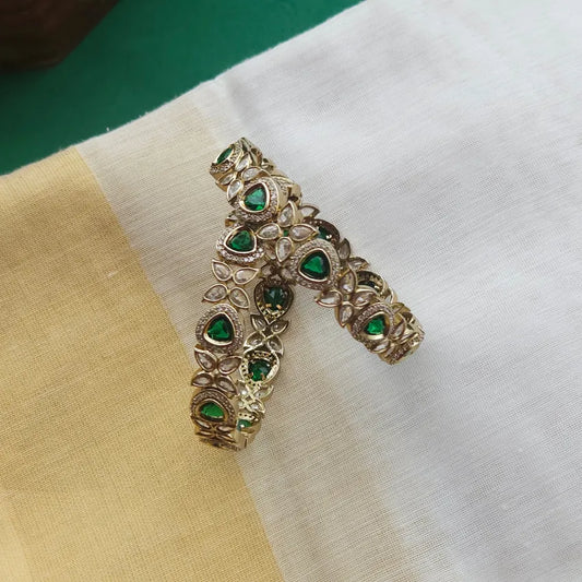 Victorian AD Bangle - Emerald Green