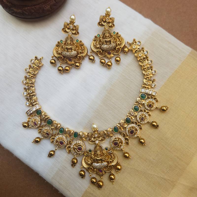 Shreeda Neckpiece