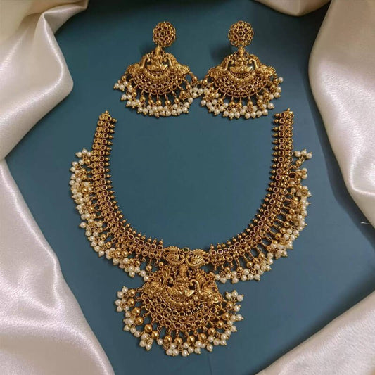 Aadhya Guttapusalu Neckpiece