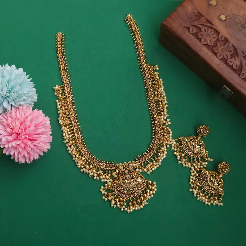 Aadhya Guttapusalu Haram