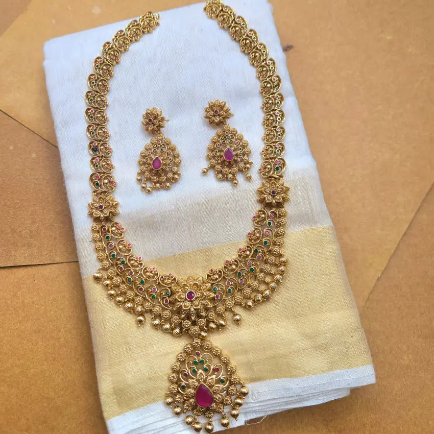 Akriti Real Gold Inspired Haram