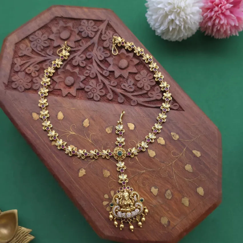 Antique Bridal Maang Tikka