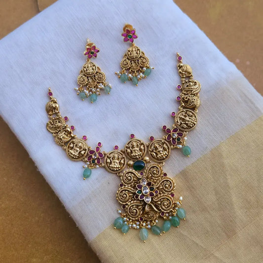 Bhumika Antique Kemp Neckpiece