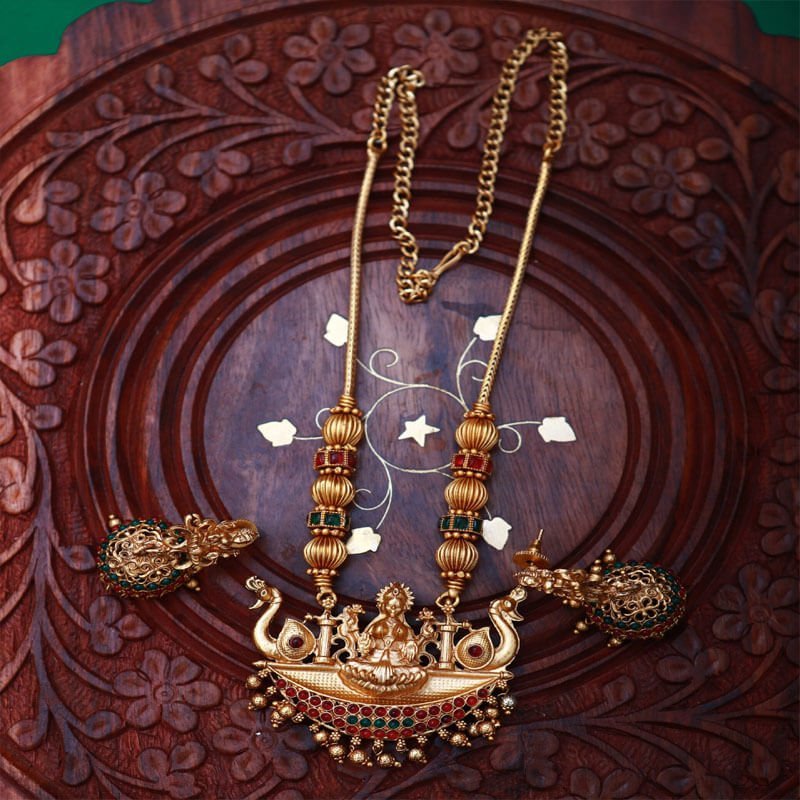 Chettinadu Mid-length Neckpiece