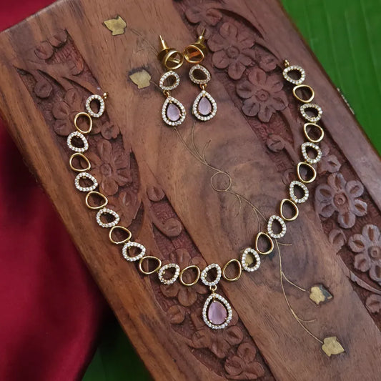 Daizy Pink AD Necklace