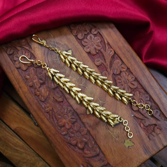 Floral Earchain