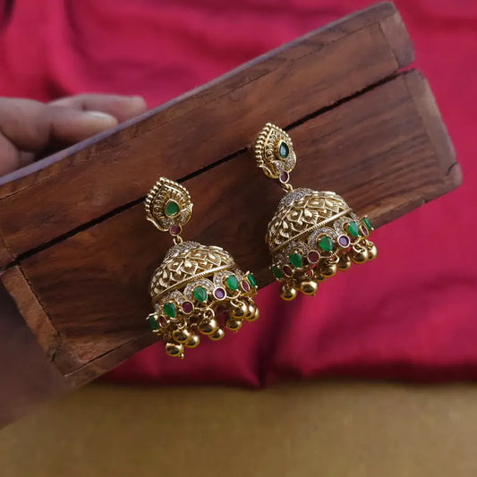 Arumbi Floral Jhumka