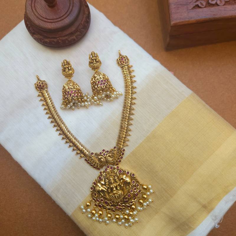Gajalakshmi Neckpiece