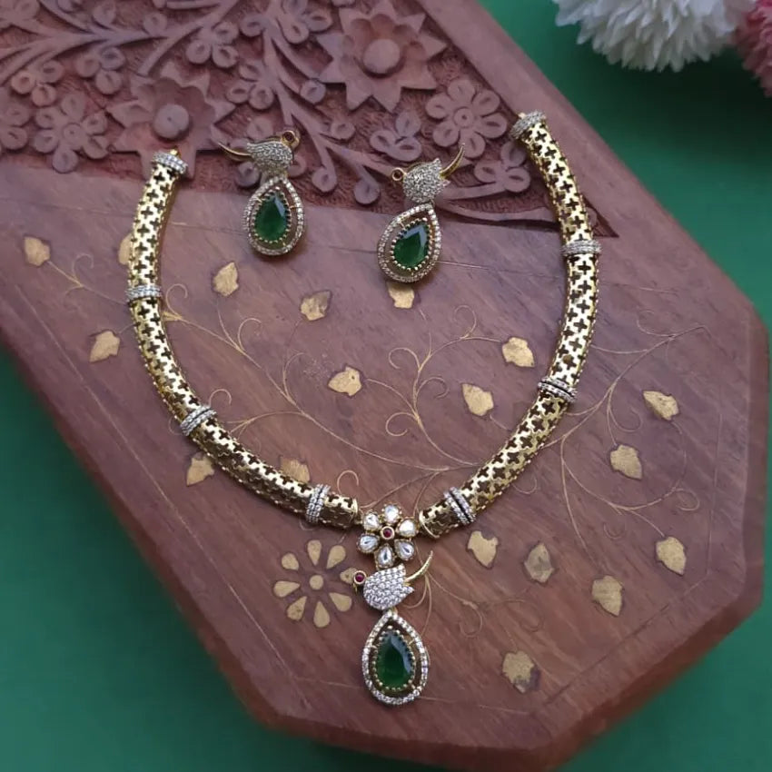 Myna Hasli Necklace - Minimal