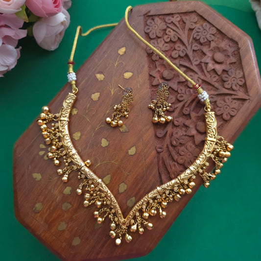 Gold Inspired Hasli Necklace