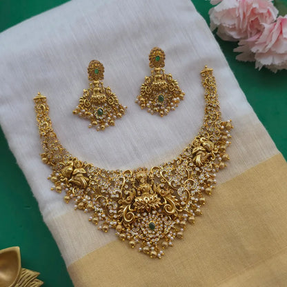 Ithazh Antique Bridal Lakshmi Necklace