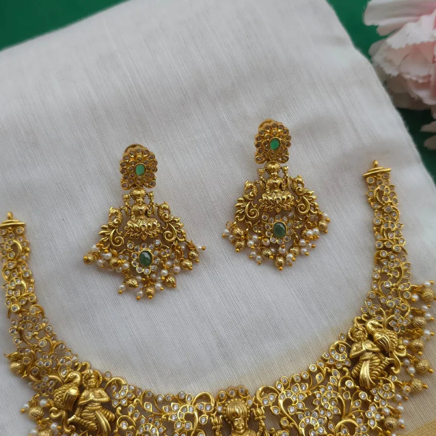 Ithazh Antique Bridal Lakshmi Necklace
