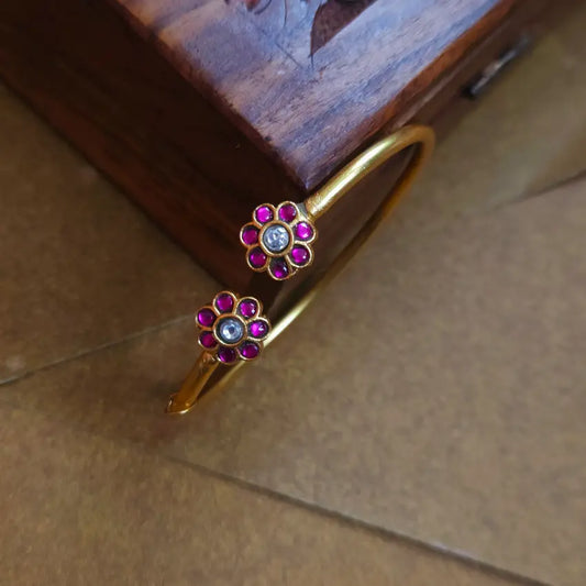 Floral Jadau Bracelet