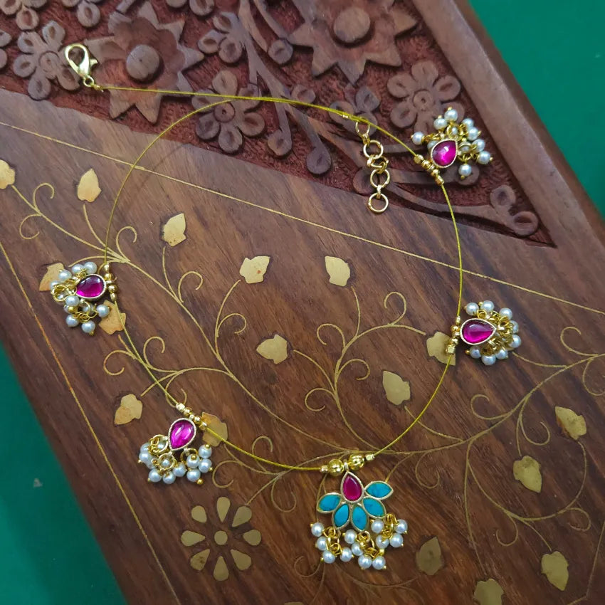 Jadau Invisible Neckpiece