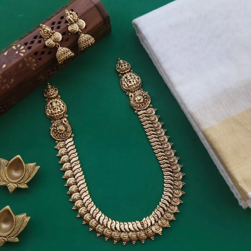 Vandana Lakshmi Coin Haram