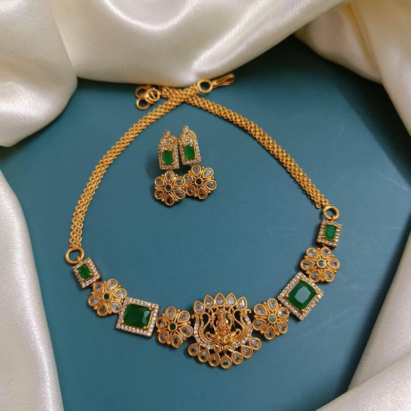 Lakshmi Devi Lotus Chocker