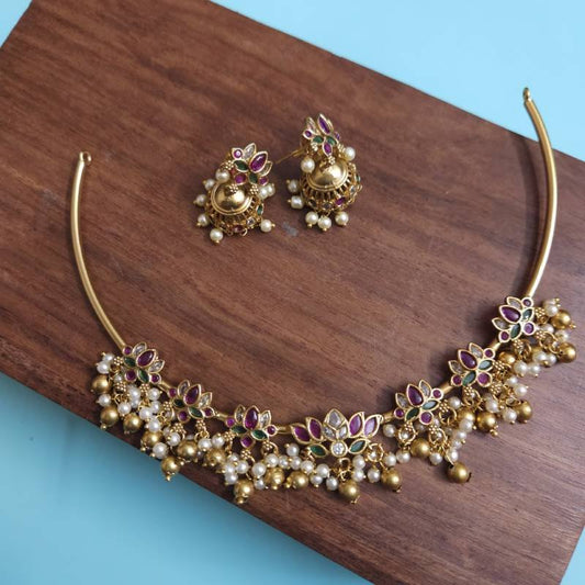 Lotus Hasli Neckpiece