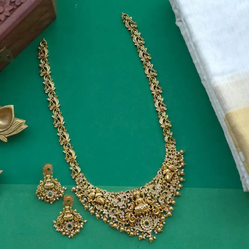 Ithazh Antique Nakshi Haram