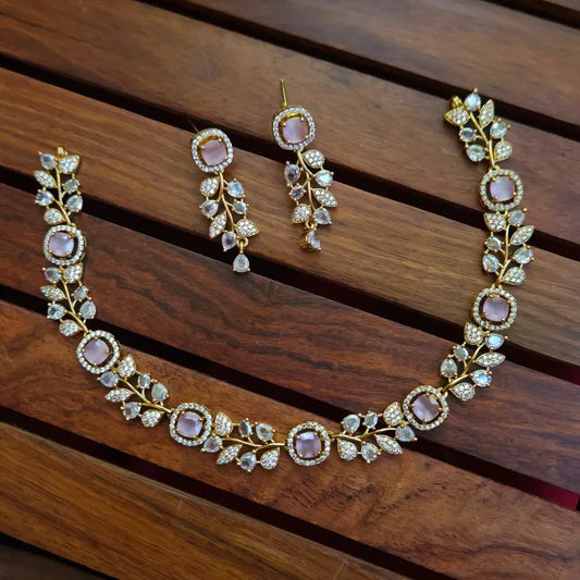 Dahlia Leafy Victorian AD