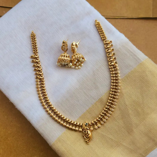 Varadha Peacock Neckpiece