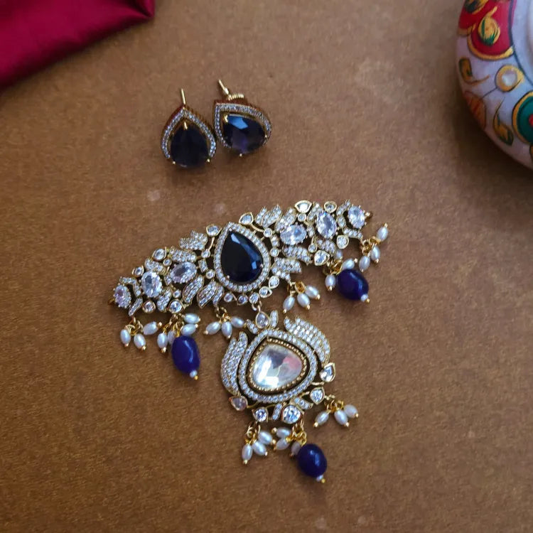 Resmi Moissanite Choker