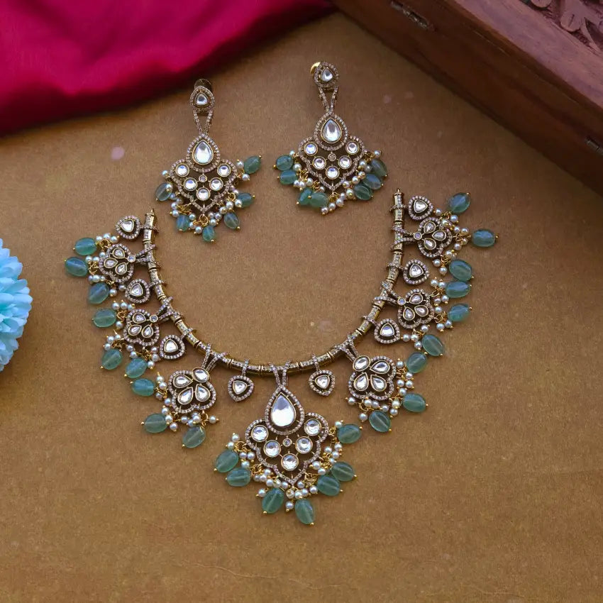 Keya AD Mossianate Neckpiece