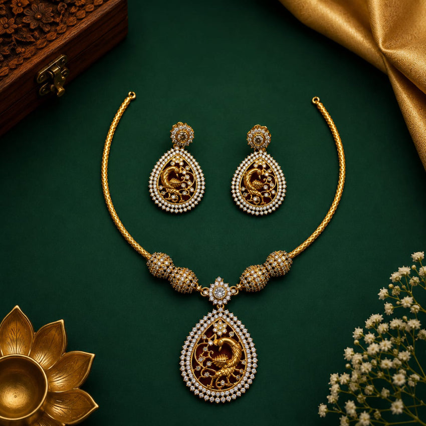 Ayli AD Neckpiece