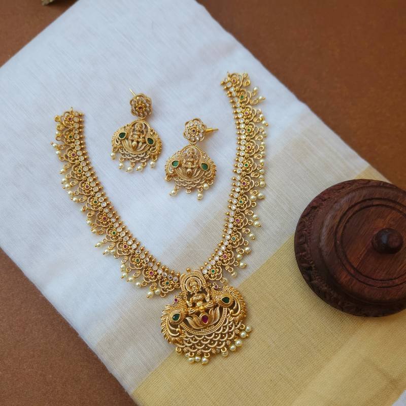 Anamika Version 1 Neckpiece