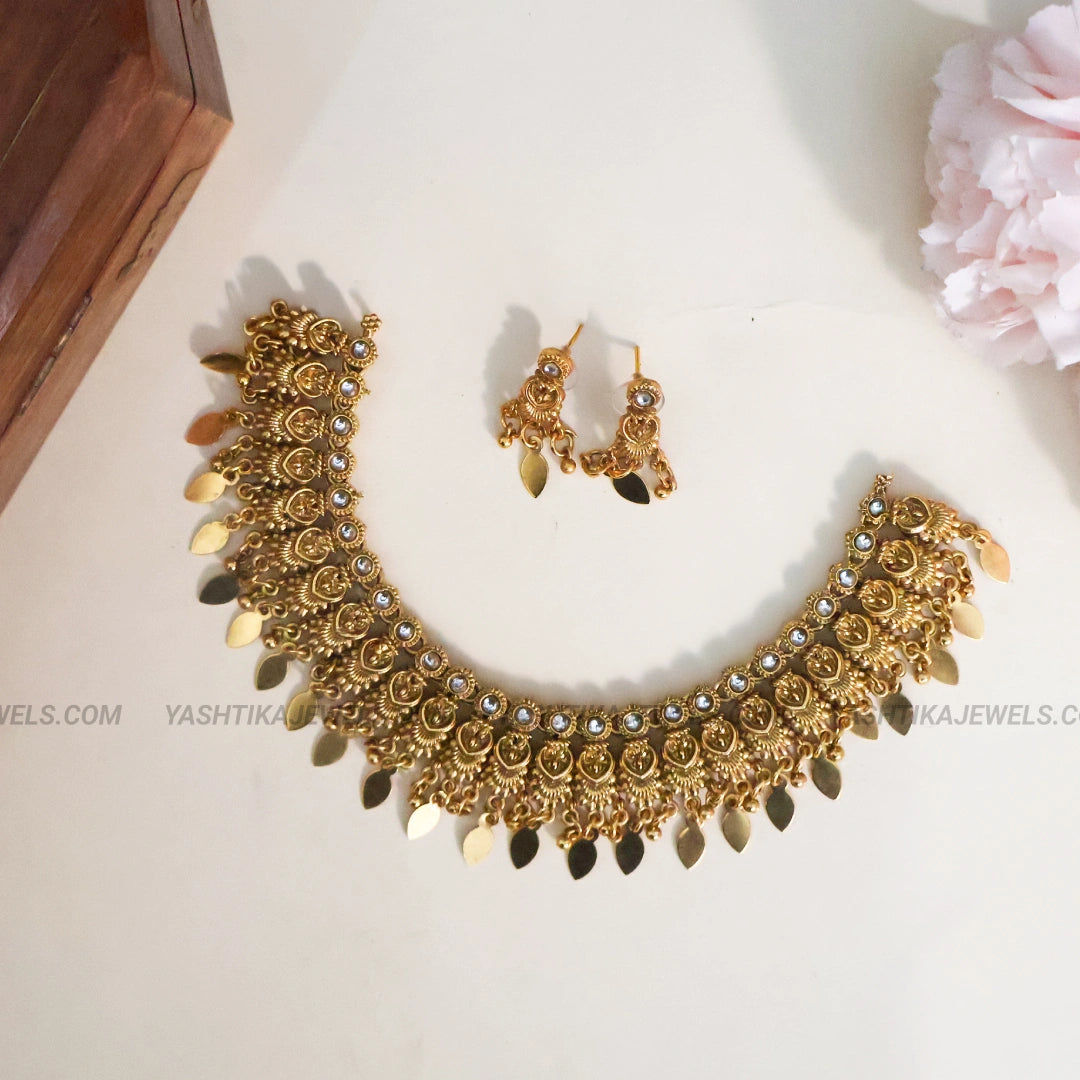 Antique Elakkathali Necklace- Gold Replica