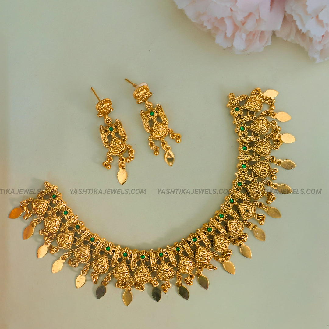 Antique Elakkathali Necklace - Gold Replica